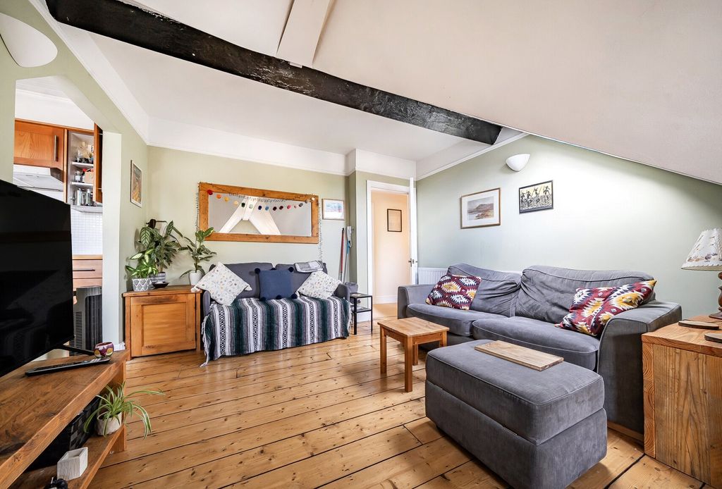 Property photo 2 of 15 1349476-8-68c83Fd...