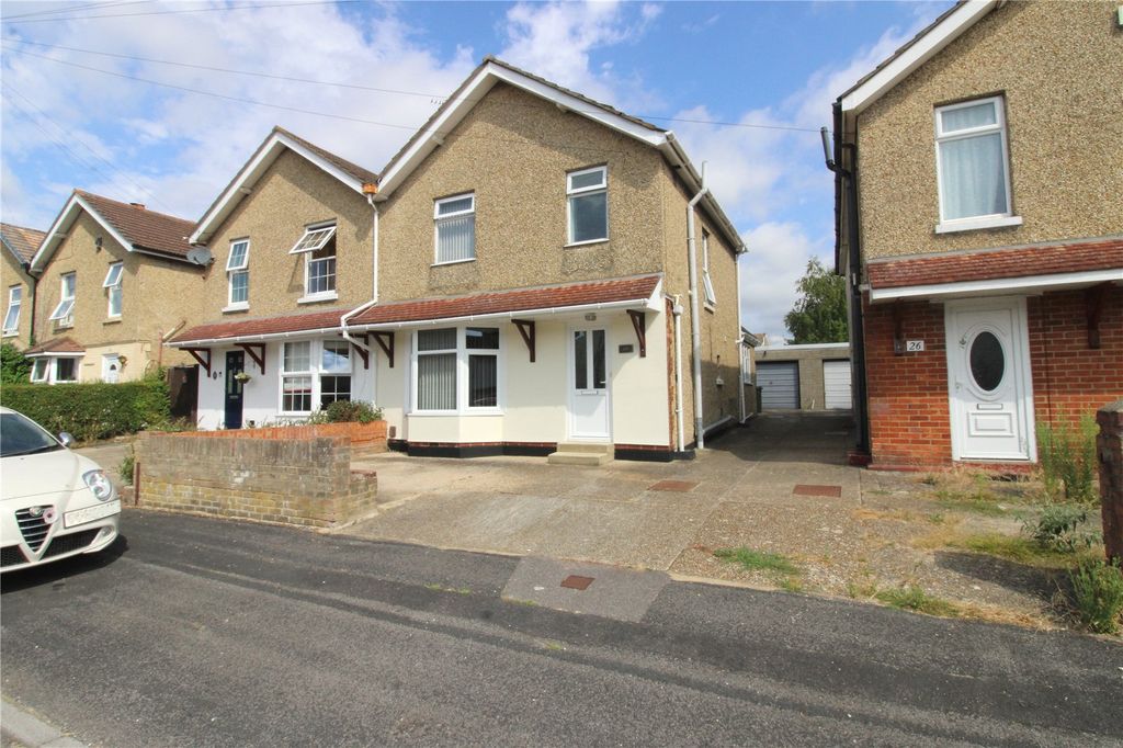 Property photo 1 of 16 Picture No. 11