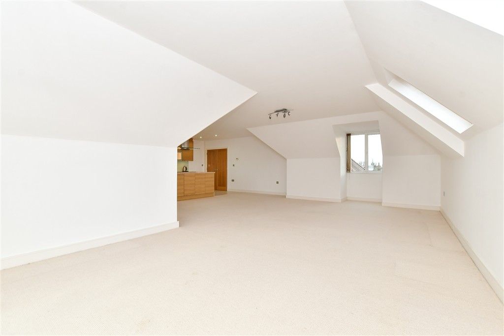 Property photo 3 of 19 Lounge/Diner/Kitchen