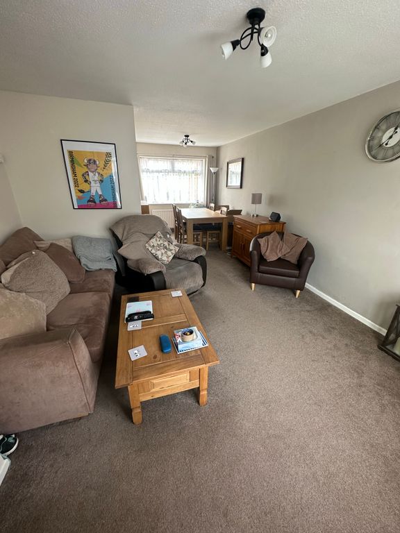 Property photo 2 of 4