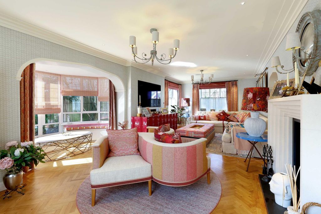 Property photo 2 of 32 Image