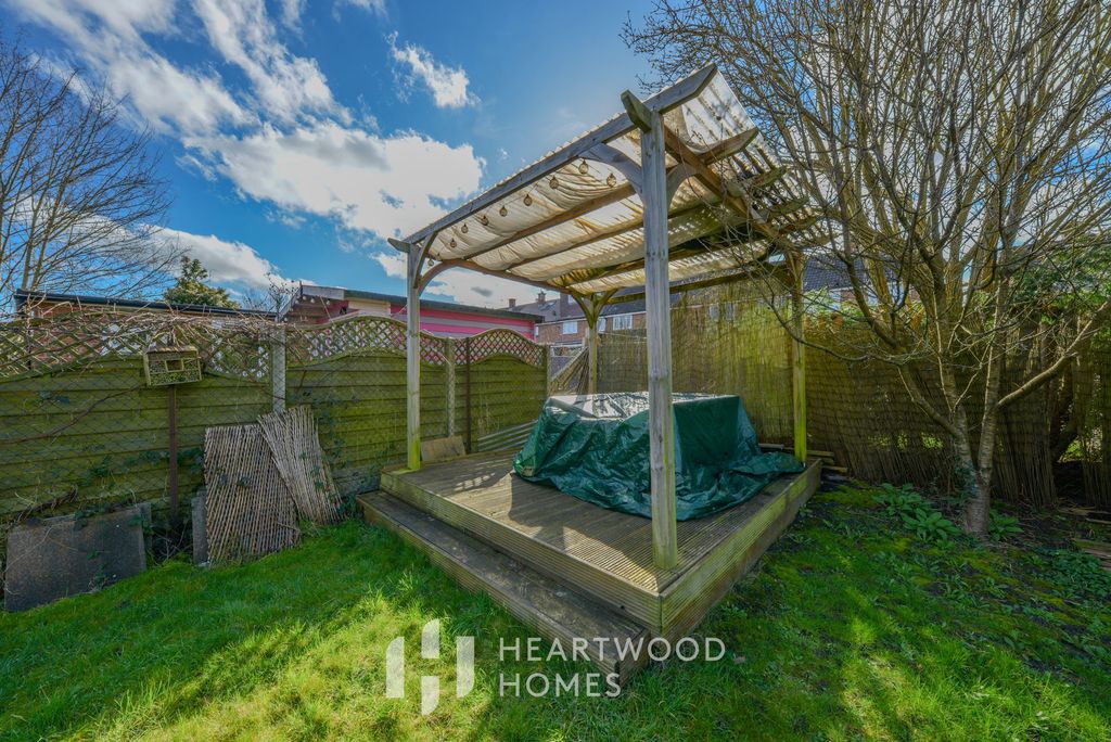 Property photo 3 of 16