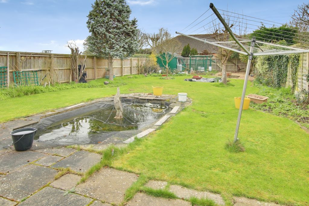 Property photo 2 of 14