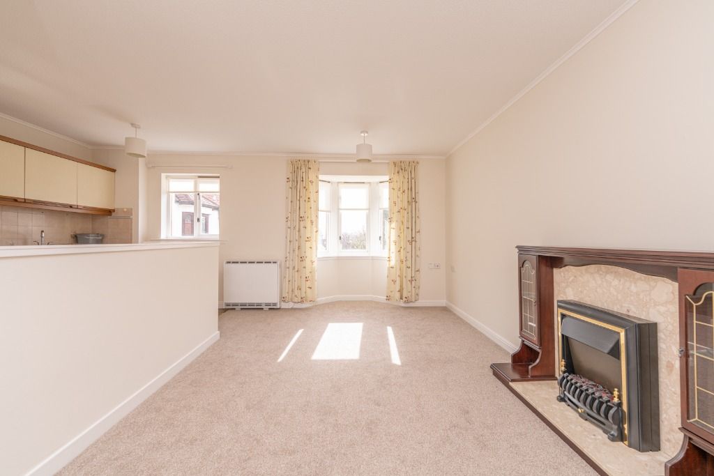 Property photo 3 of 16