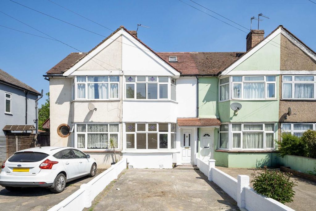 Property photo 1 of 8