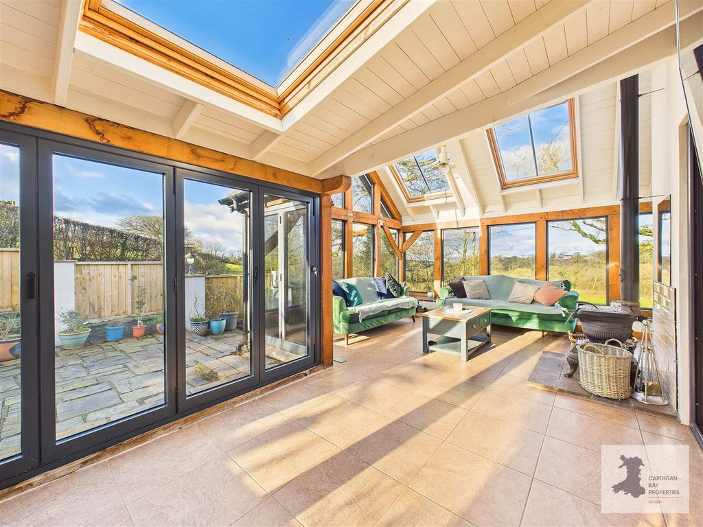 Property photo 3 of 83 Main House Sunroom