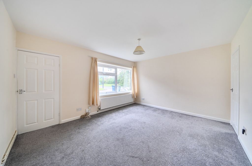 Property photo 3 of 9 1481159-8-6A329F1...