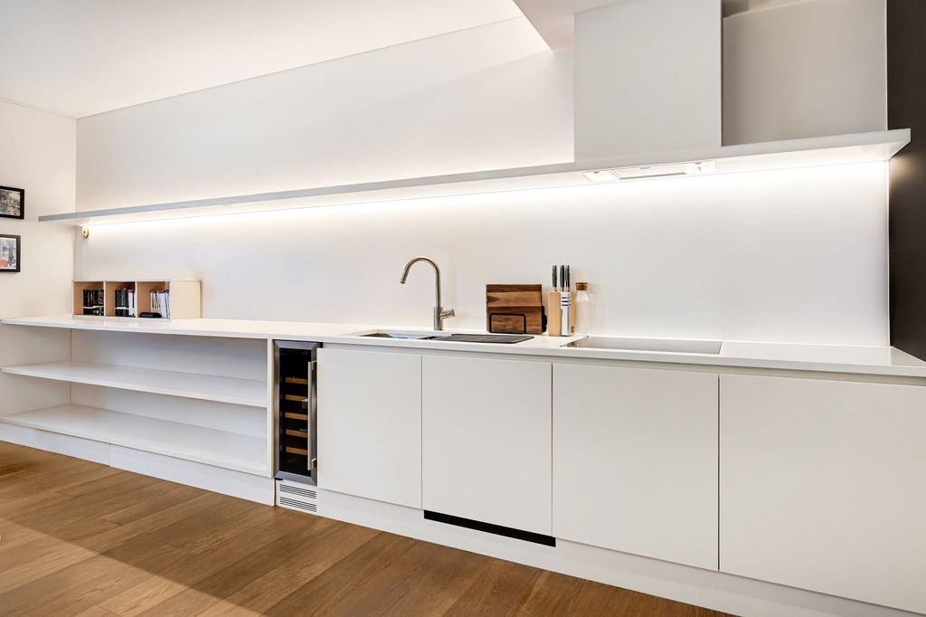 Property photo 2 of 16 Open Plan Kitchen