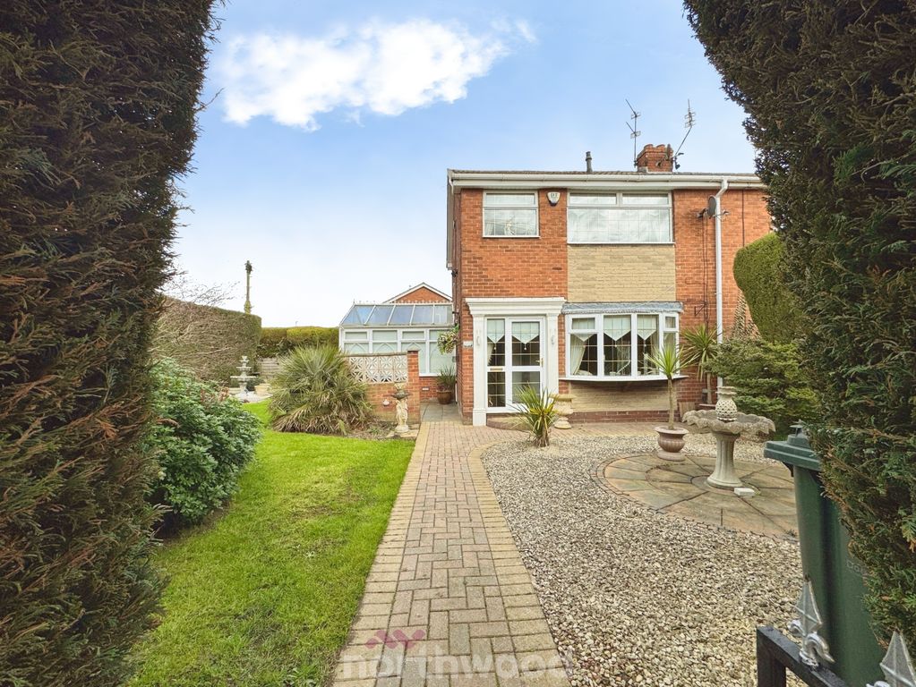 Property photo 1 of 27