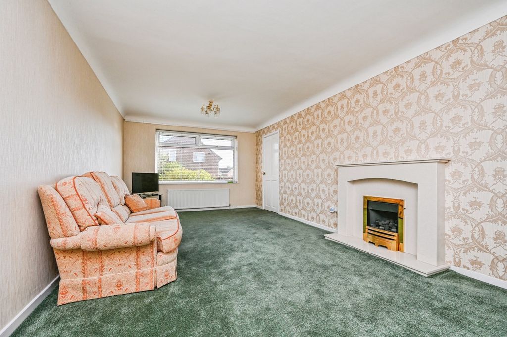 Property photo 2 of 14 Pbox-Img.Jpg