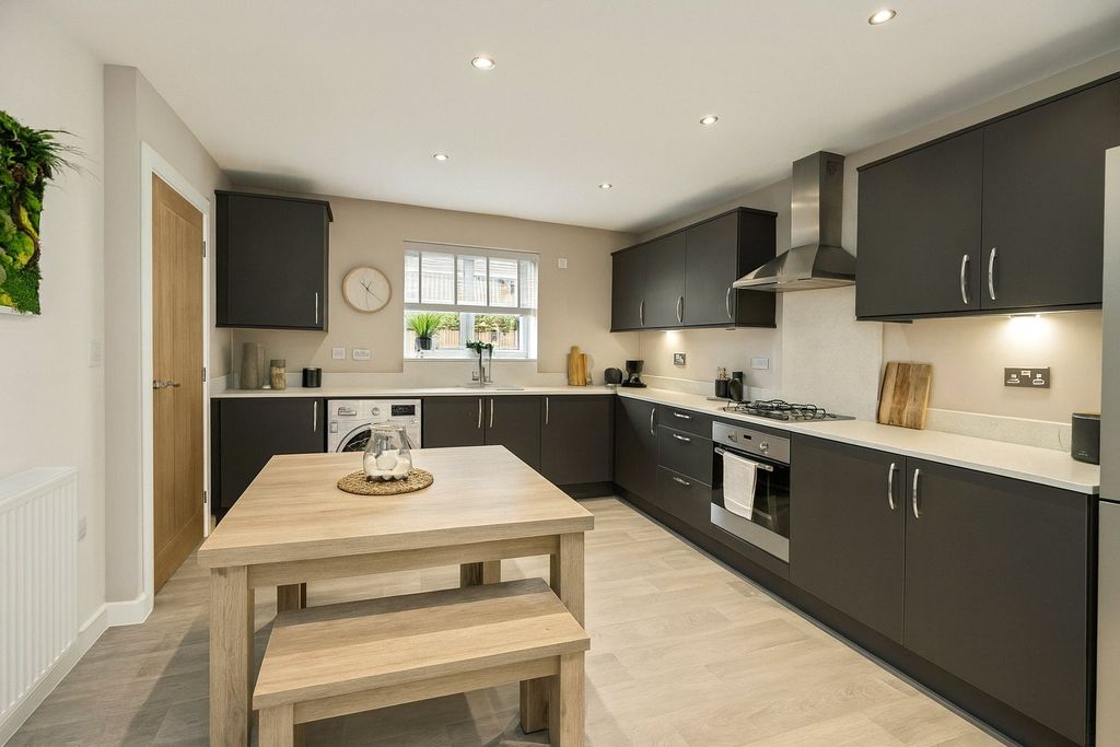 Property photo 2 of 8 Kitchen Example