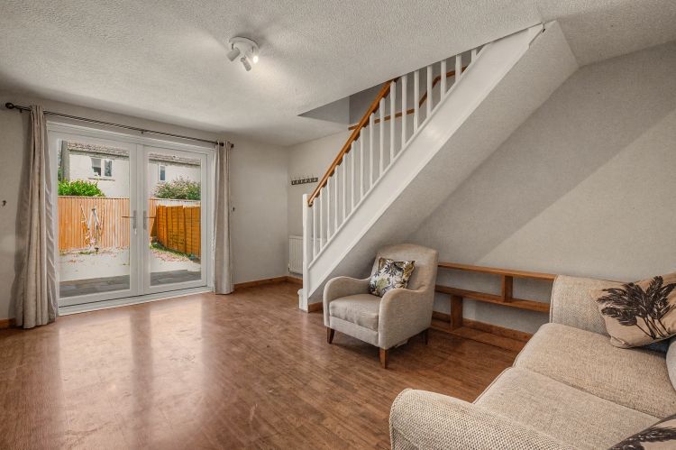 Property photo 3 of 9 333185