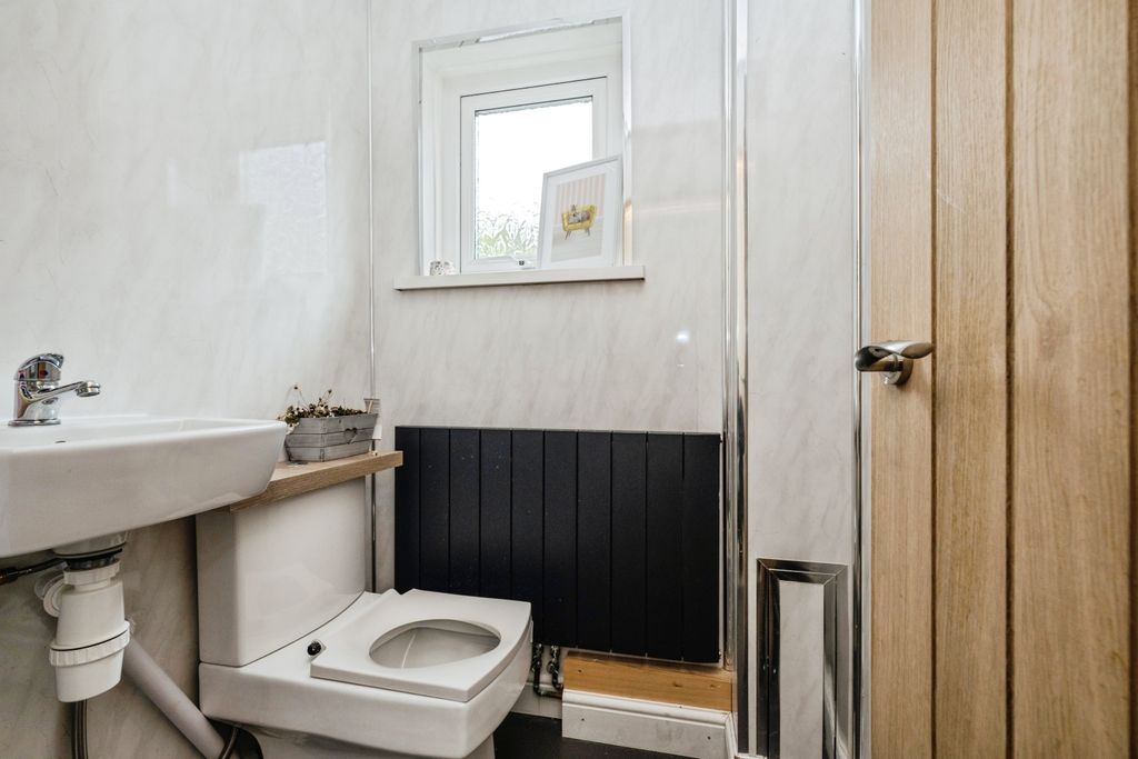 Property photo 3 of 14 Bathroom One