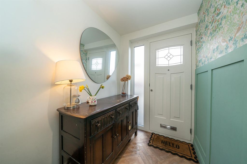 Property photo 2 of 19 7-Hilmay-Drive-Edit-8860.Jpg