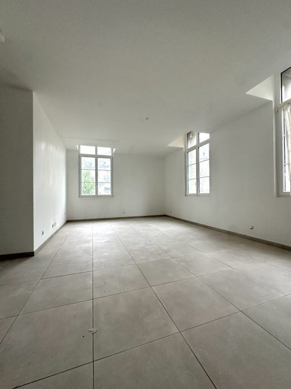 Property photo 3 of 3