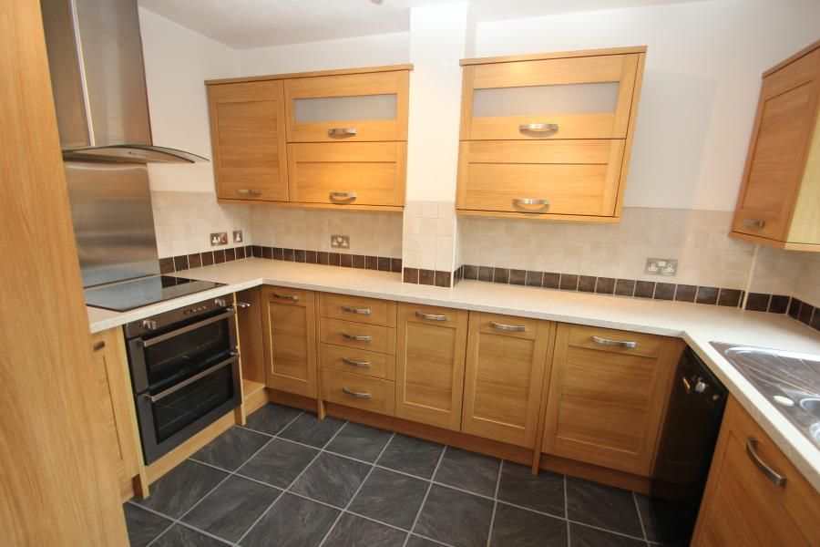 Property photo 2 of 6