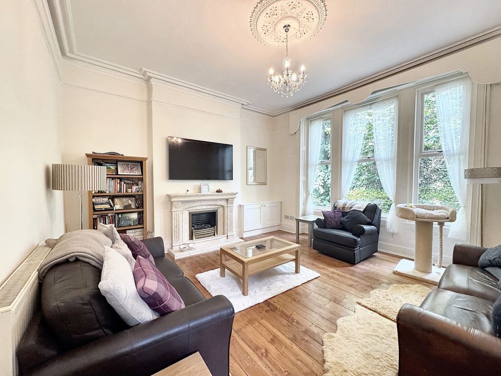 Property photo 3 of 52
