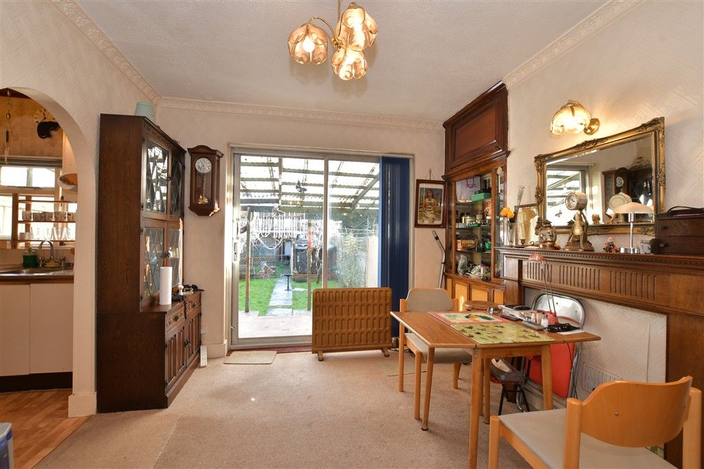 Property photo 2 of 10 Dining Area