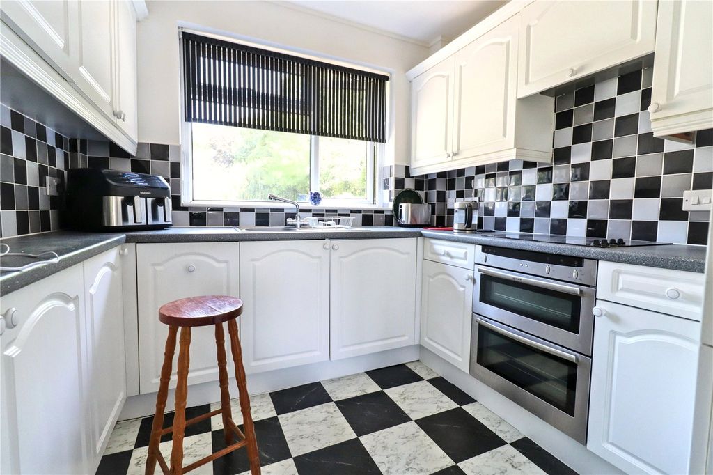 Additional image 5 of 2 bed flat for saleWeston Park Court, Weston Park East, Bath BA1