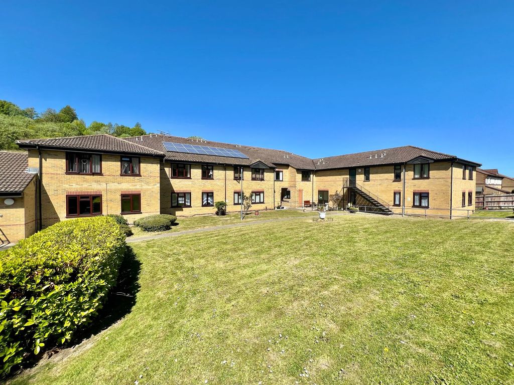 Property photo 2 of 13
