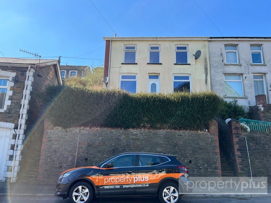 Property photo 1 of 17 Picture No. 10