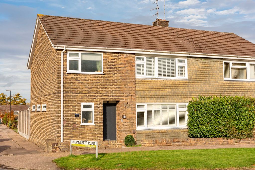 Property photo 1 of 27