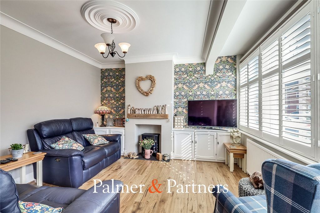 Property photo 3 of 23 Picture No. 39