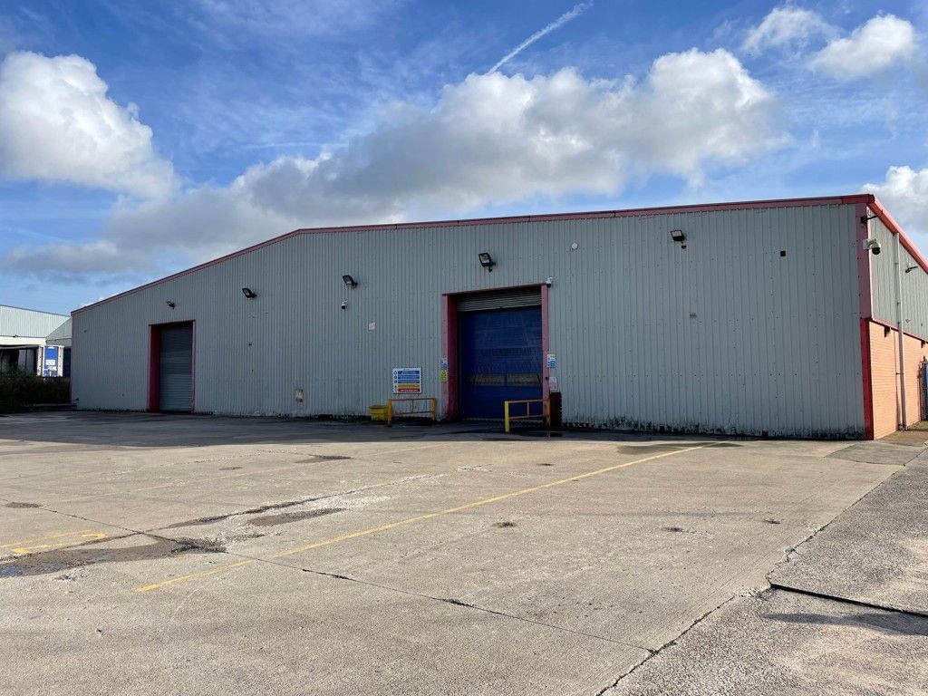 Property photo 1 of 9 Photo 5