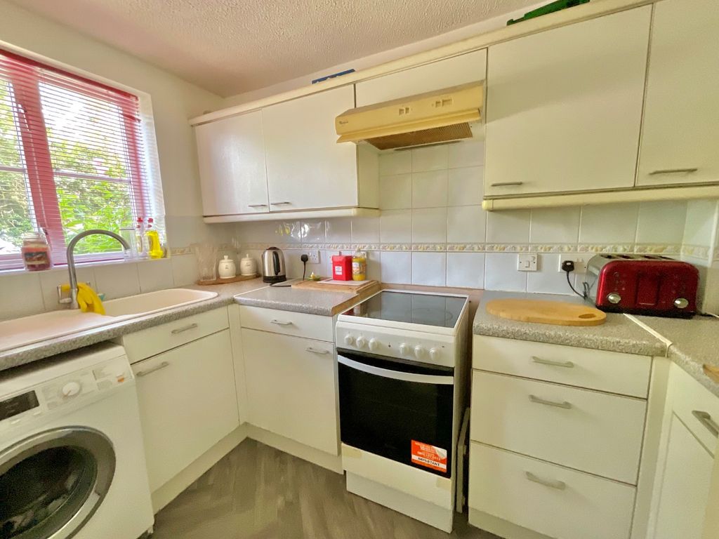 Property photo 3 of 21 4210146