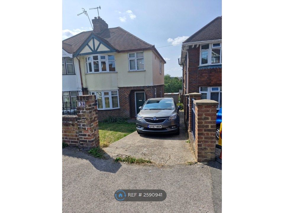 Property photo 2 of 3