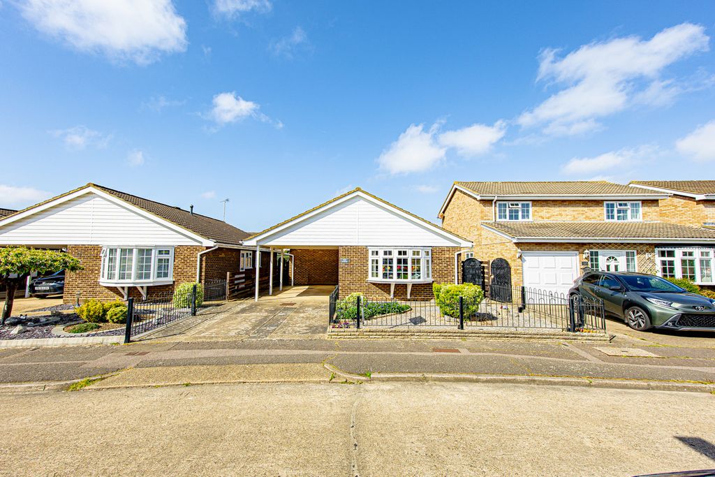 Property photo 1 of 25