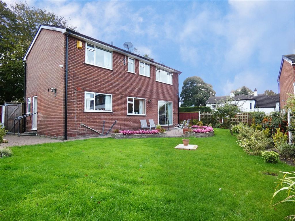 Property photo 2 of 19