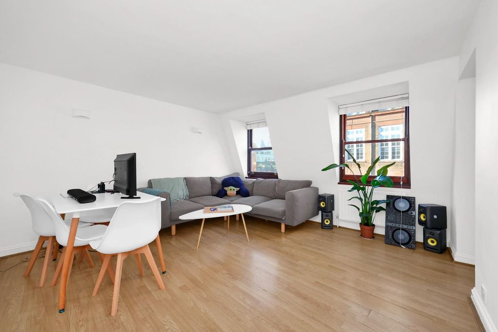 Property photo 2 of 23 9S4A3056.Jpg