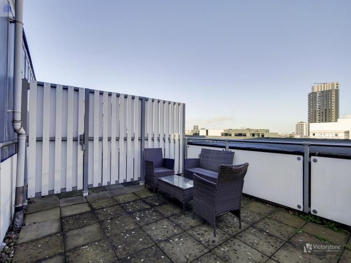 Property photo 2 of 14 2375913