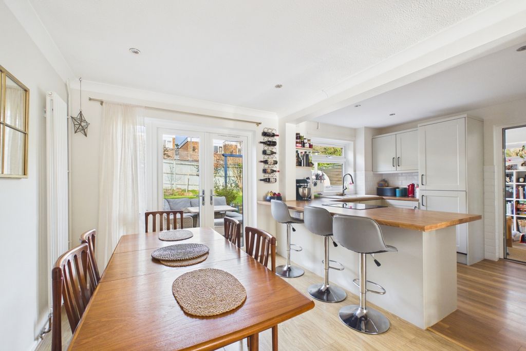 Property photo 2 of 15 Kitchen Diner