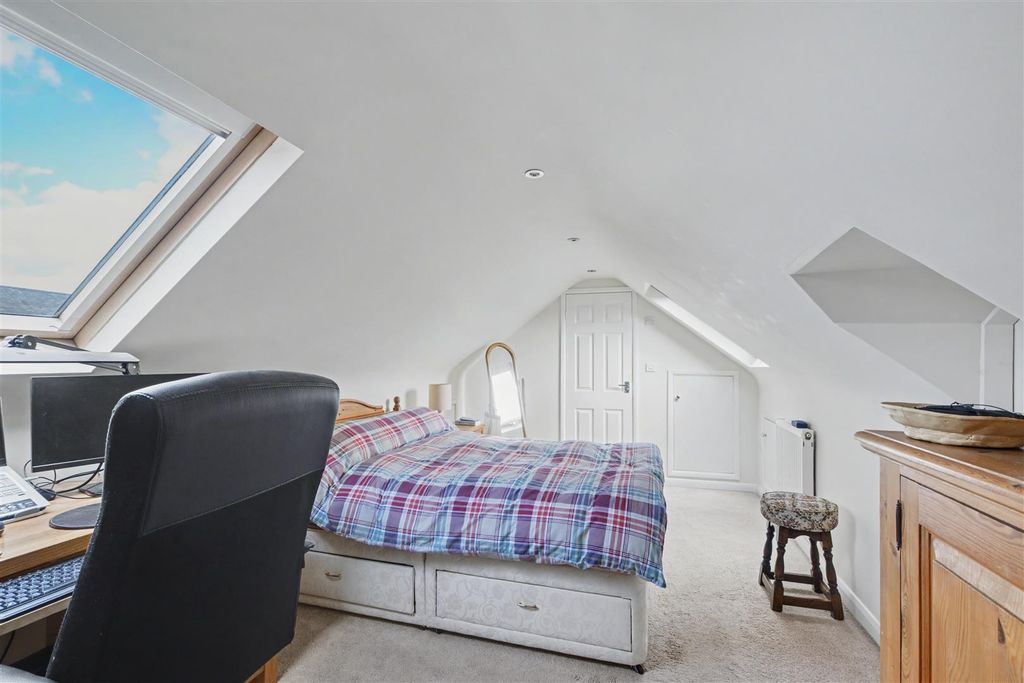 Additional image 13 of 4 bed detached bungalow for saleOakfield Road, Stapleford, Nottingham NG9