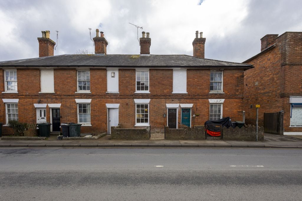 Property photo 1 of 8 CC Media-10