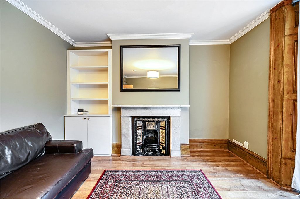 Property photo 2 of 17 Picture No. 29