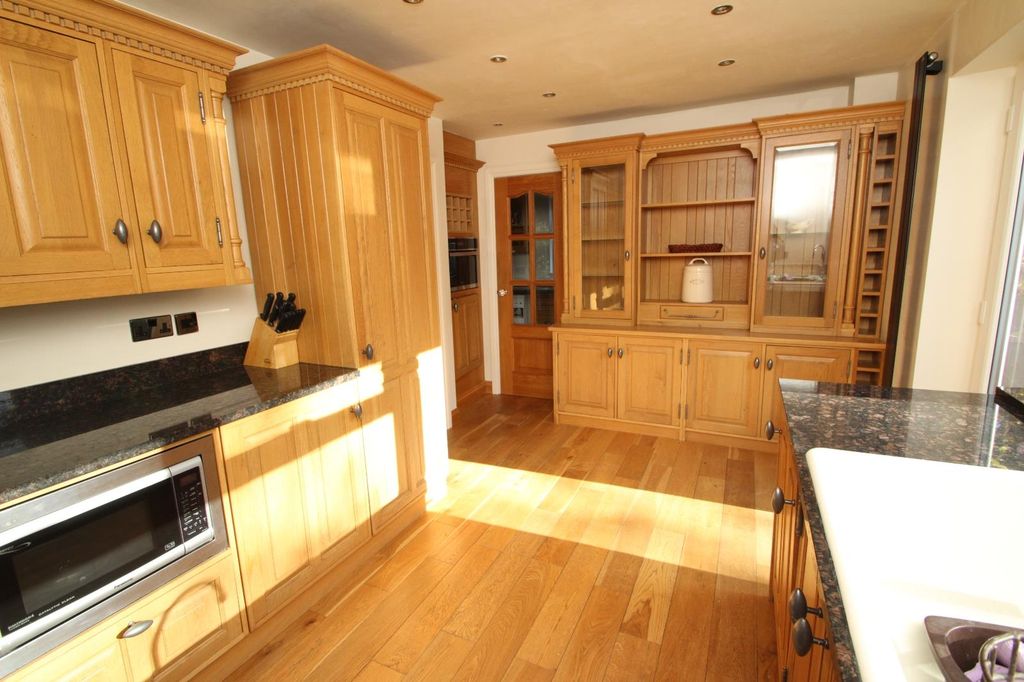 Property photo 3 of 17 0 General