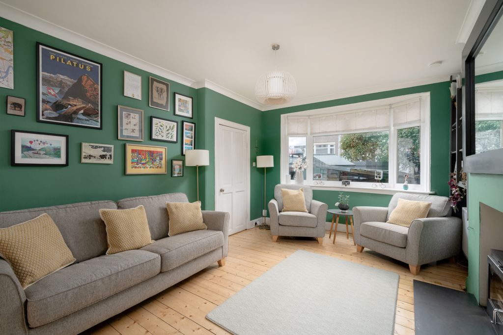 Property photo 2 of 19 Property Image 2