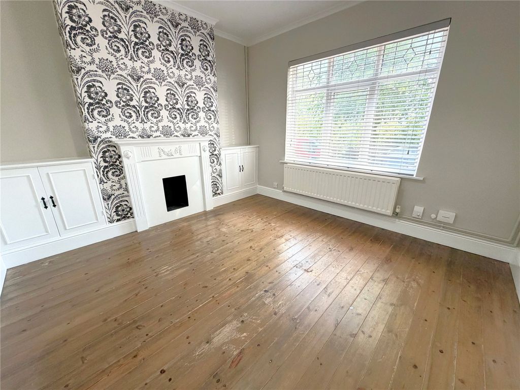 Property photo 2 of 17 Picture No. 07