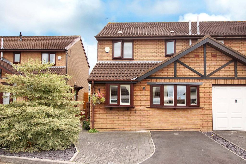 Property photo 1 of 10 Picture No. 02