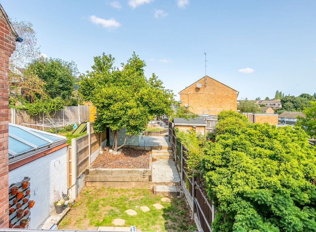 Property photo 2 of 15 Picture No. 09