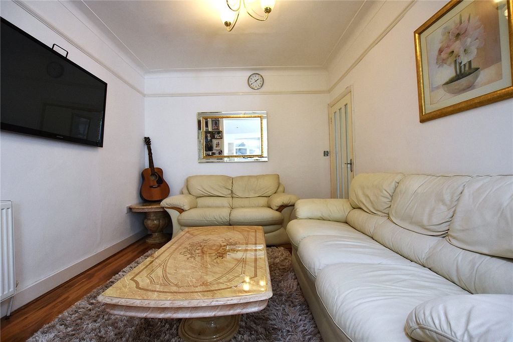 Property photo 3 of 38 Picture No. 56