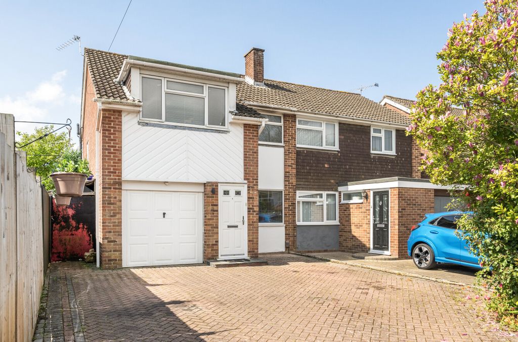 Property photo 1 of 10 1447559-1-69E7645...