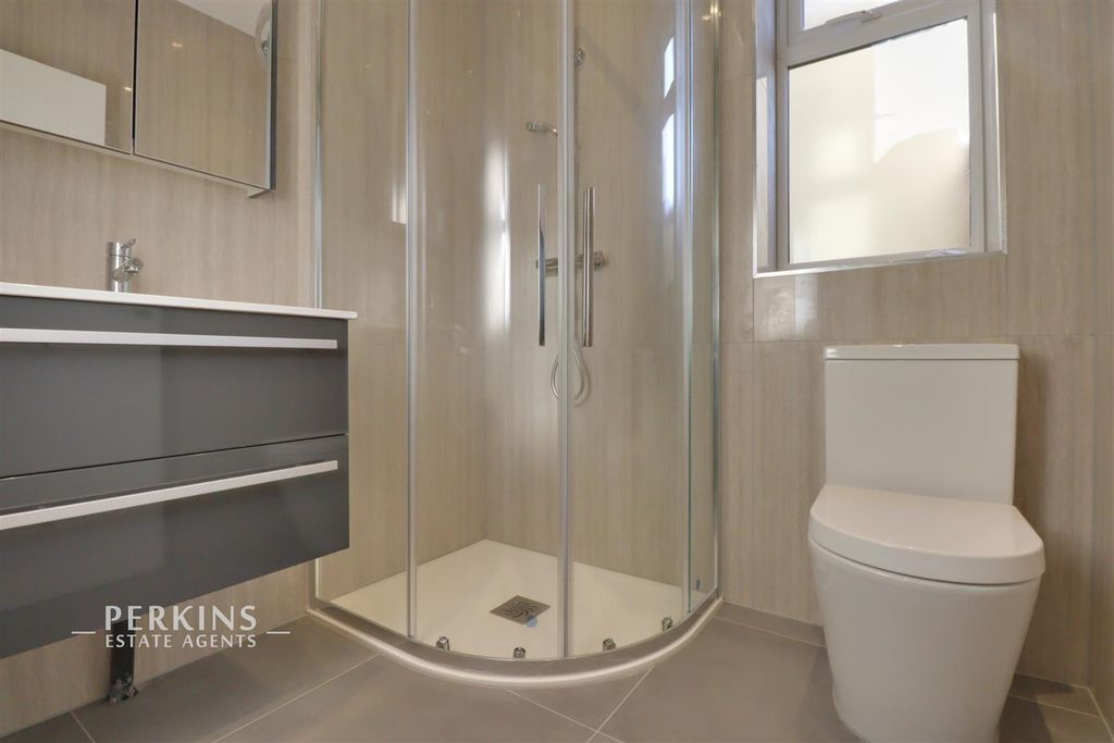 Property photo 3 of 6 E4.Jpg