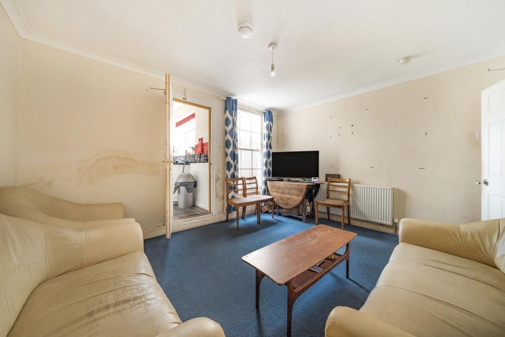 Property photo 2 of 10 Reception