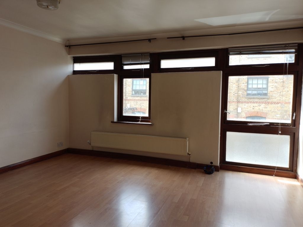 Property photo 1 of 10 12Kh/F5