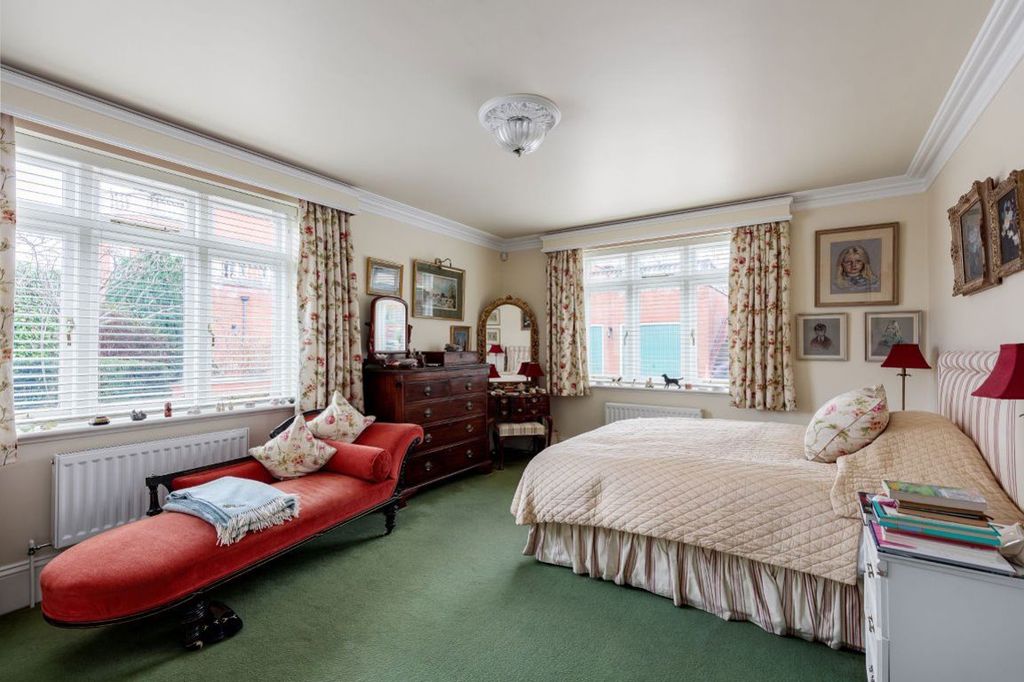 Additional image 9 of 3 bed flat to rentThe Coach House, Tonbridge, Kent TN11