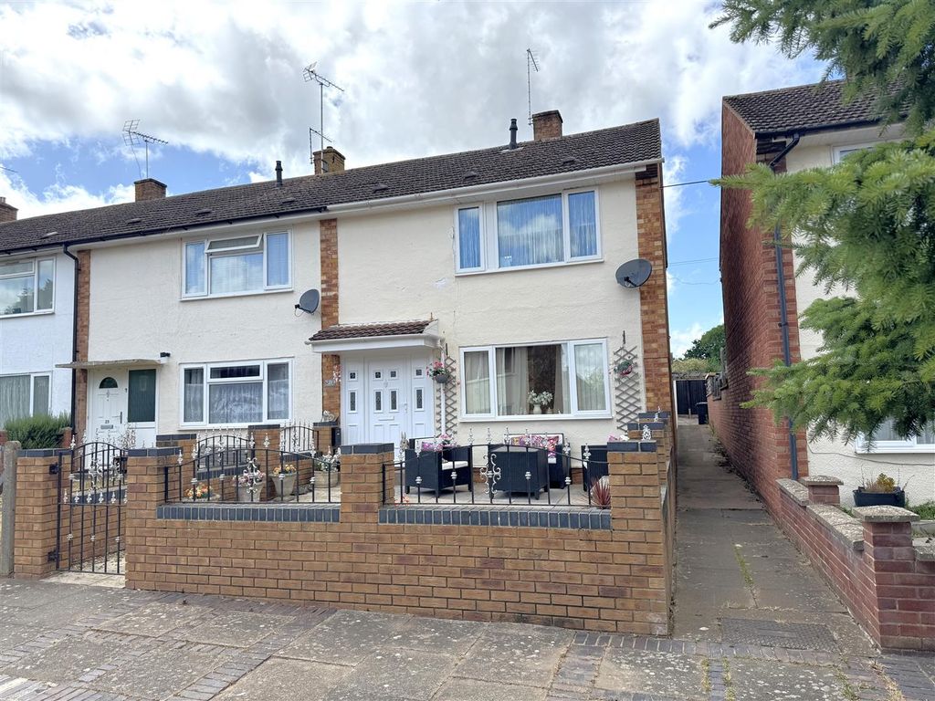 Property photo 1 of 16